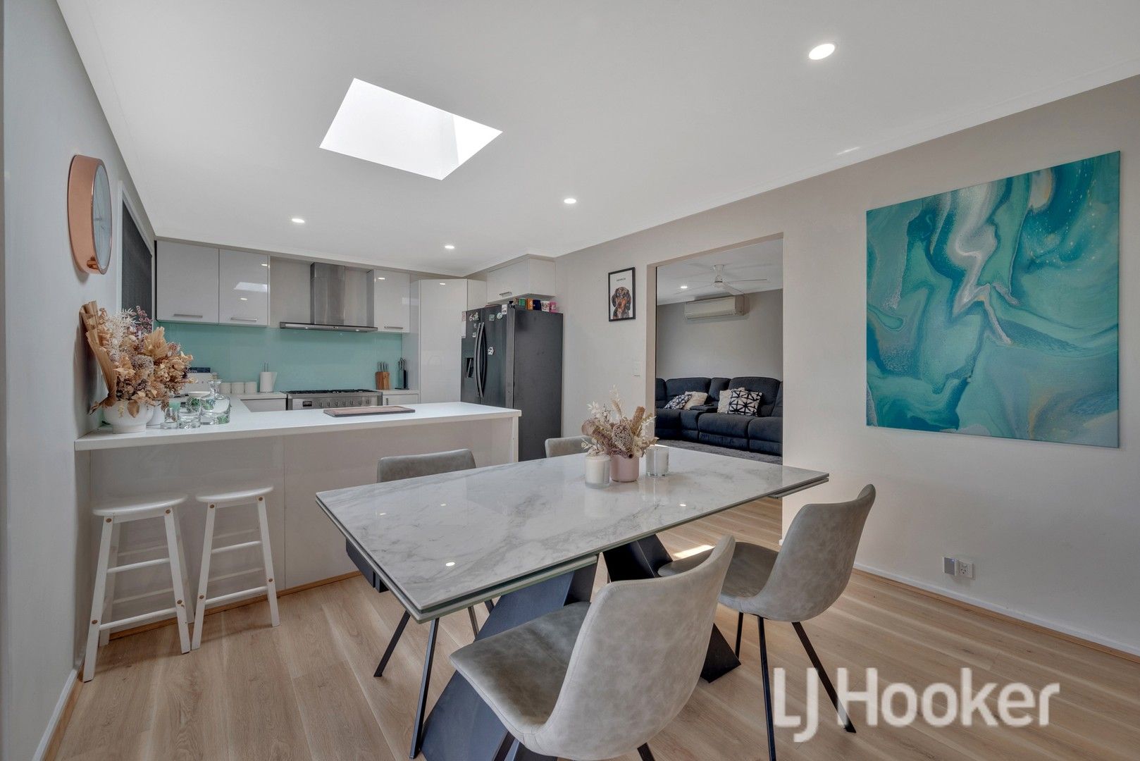 15 Witney Court, Darley VIC 3340 Domain