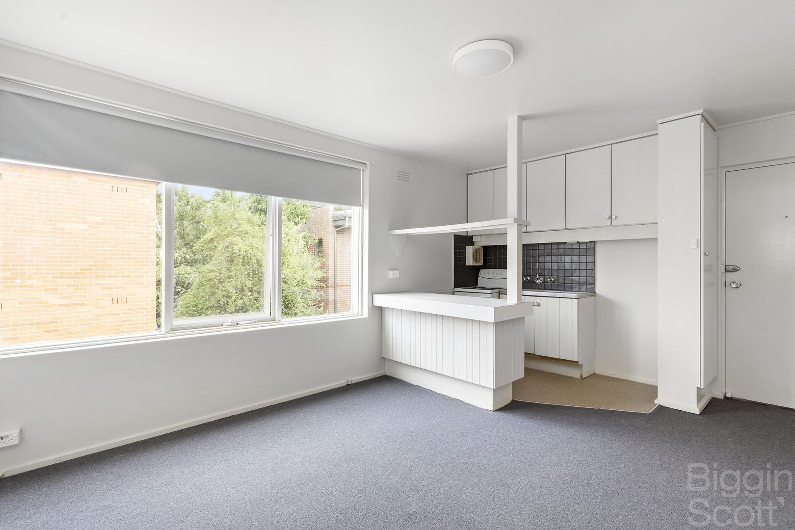 12/5 McGrath Court, Richmond VIC 3121, Image 2