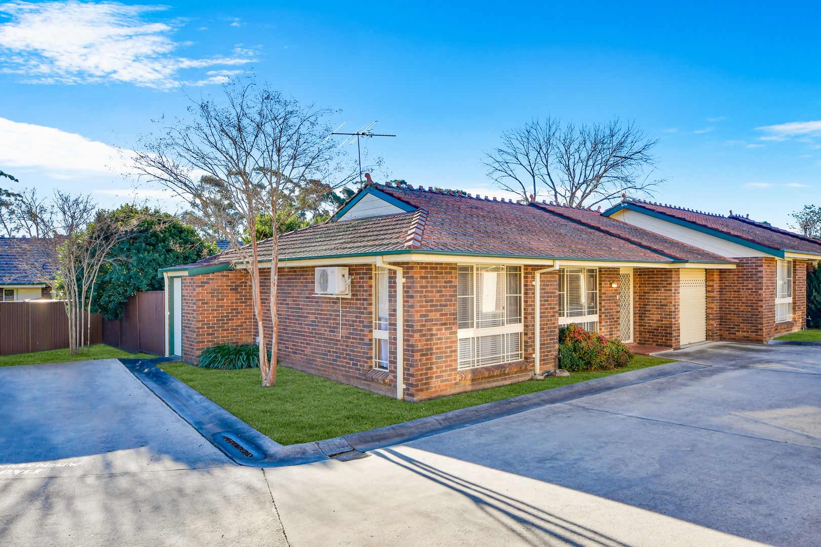 15/3 Packard Close, Ingleburn NSW 2565, Image 2