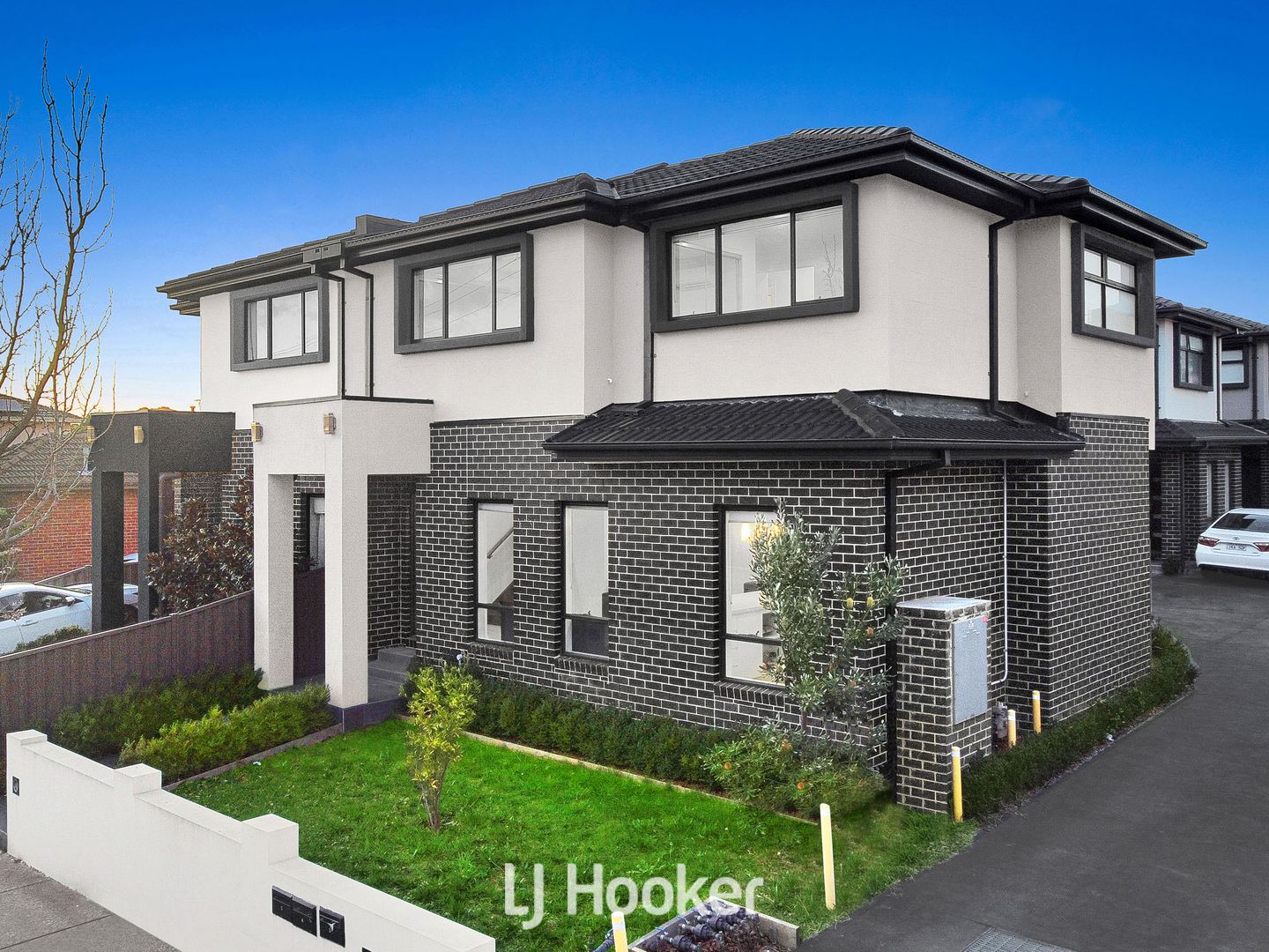 2/11 Edith Street, Dandenong VIC 3175, Image 2