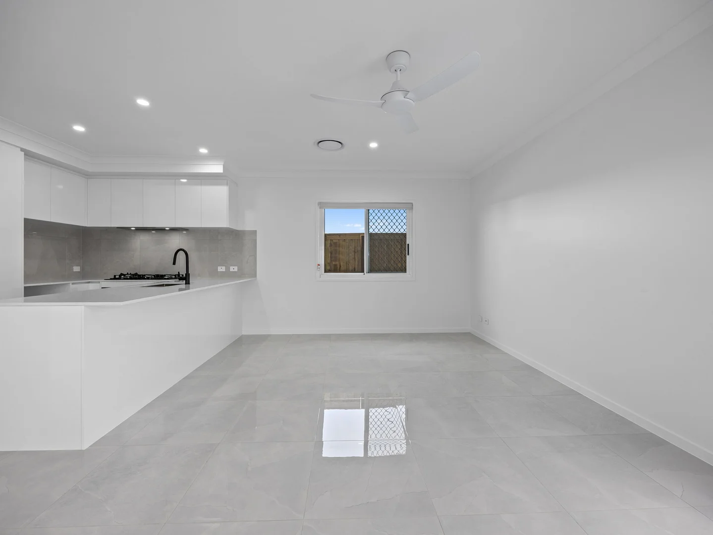 Additional image 5 of 15 Helios St, White Rock QLD 4306
