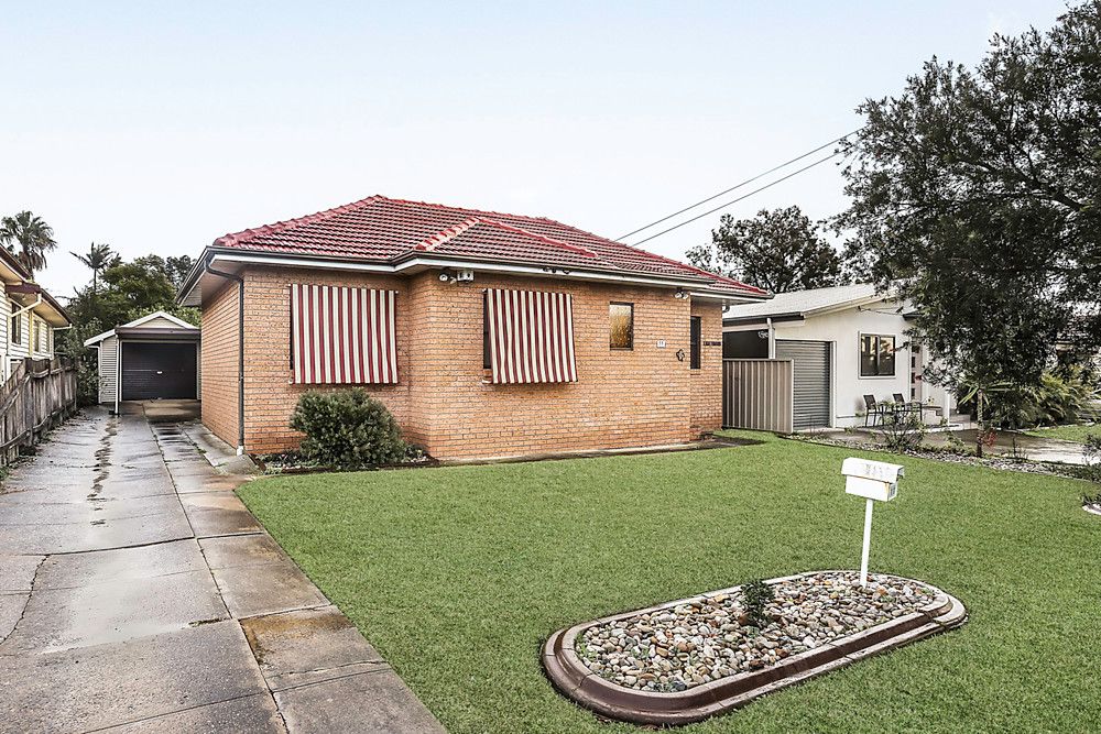 3 bedrooms House in 11 Parkin Road COLYTON NSW, 2760