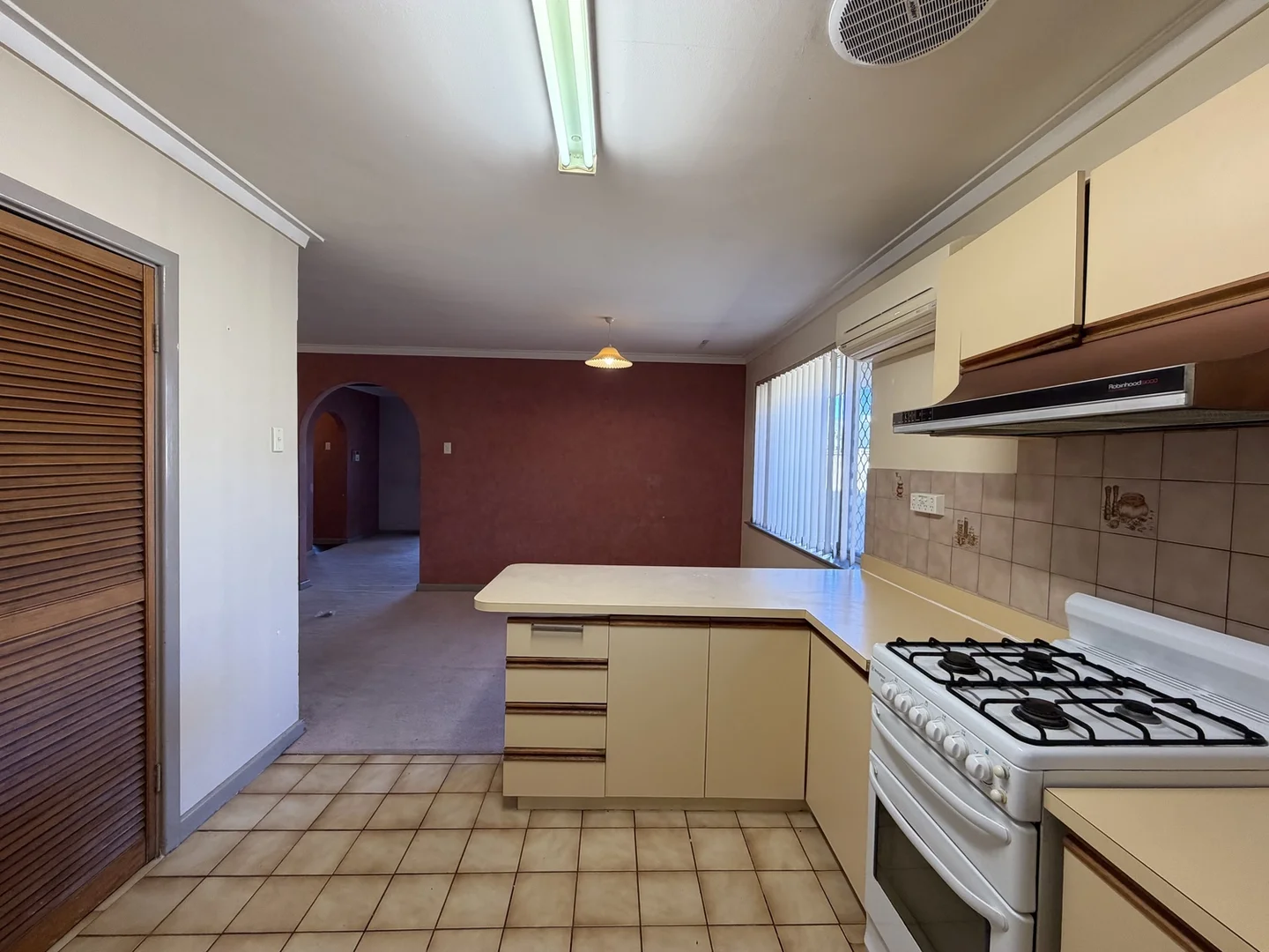 Additional image 5 of 37 Embleton Avenue, Embleton WA 6062