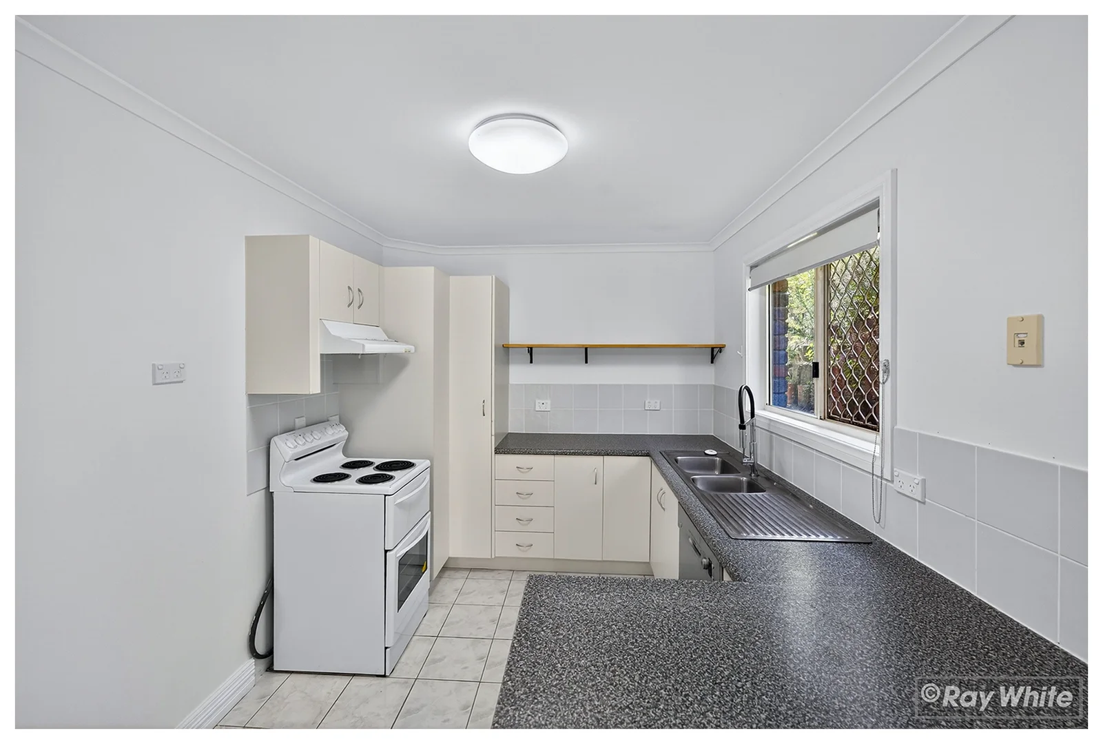 Additional image 7 of 2/51 Bishop Street, The Range QLD 4700