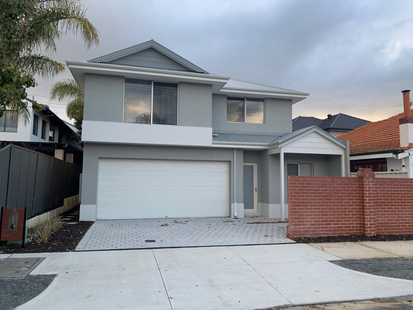 95 Douglas Avenue South Perth Wa 6151 House For Rent 625