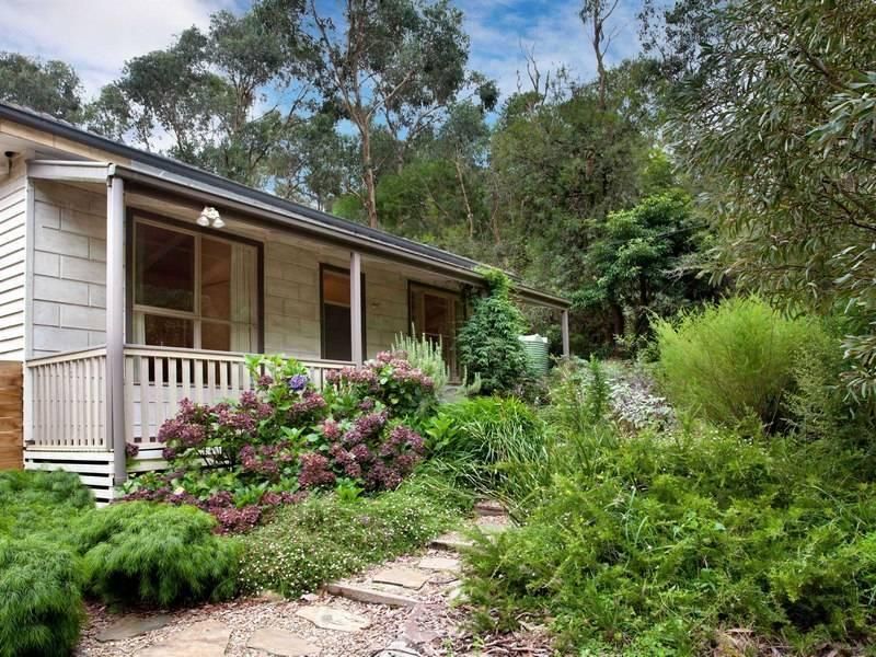 6 Tonkins Rd, RED HILL SOUTH VIC 3937, Image 0