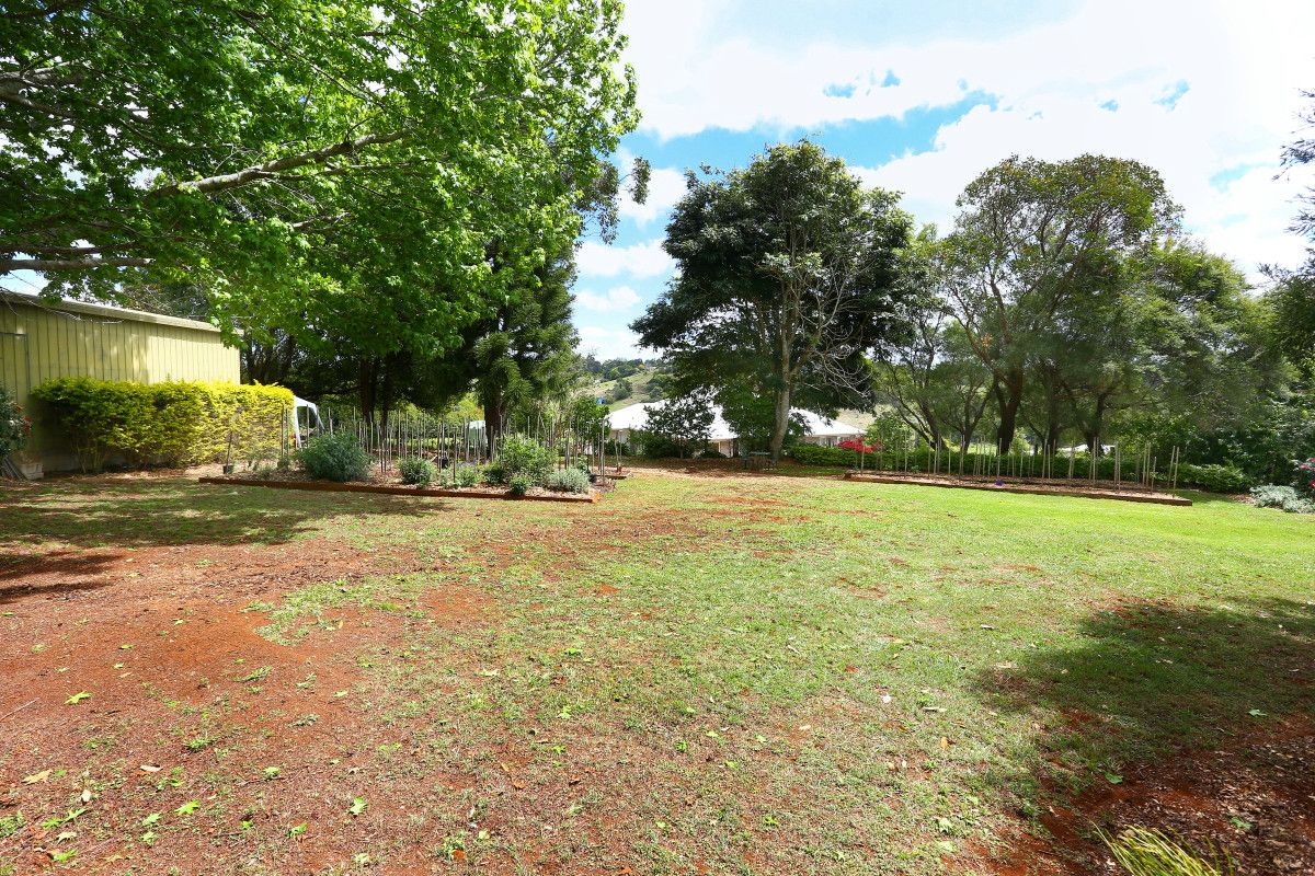 27 Lilac Tree Court, Beechmont QLD 4211, Image 0