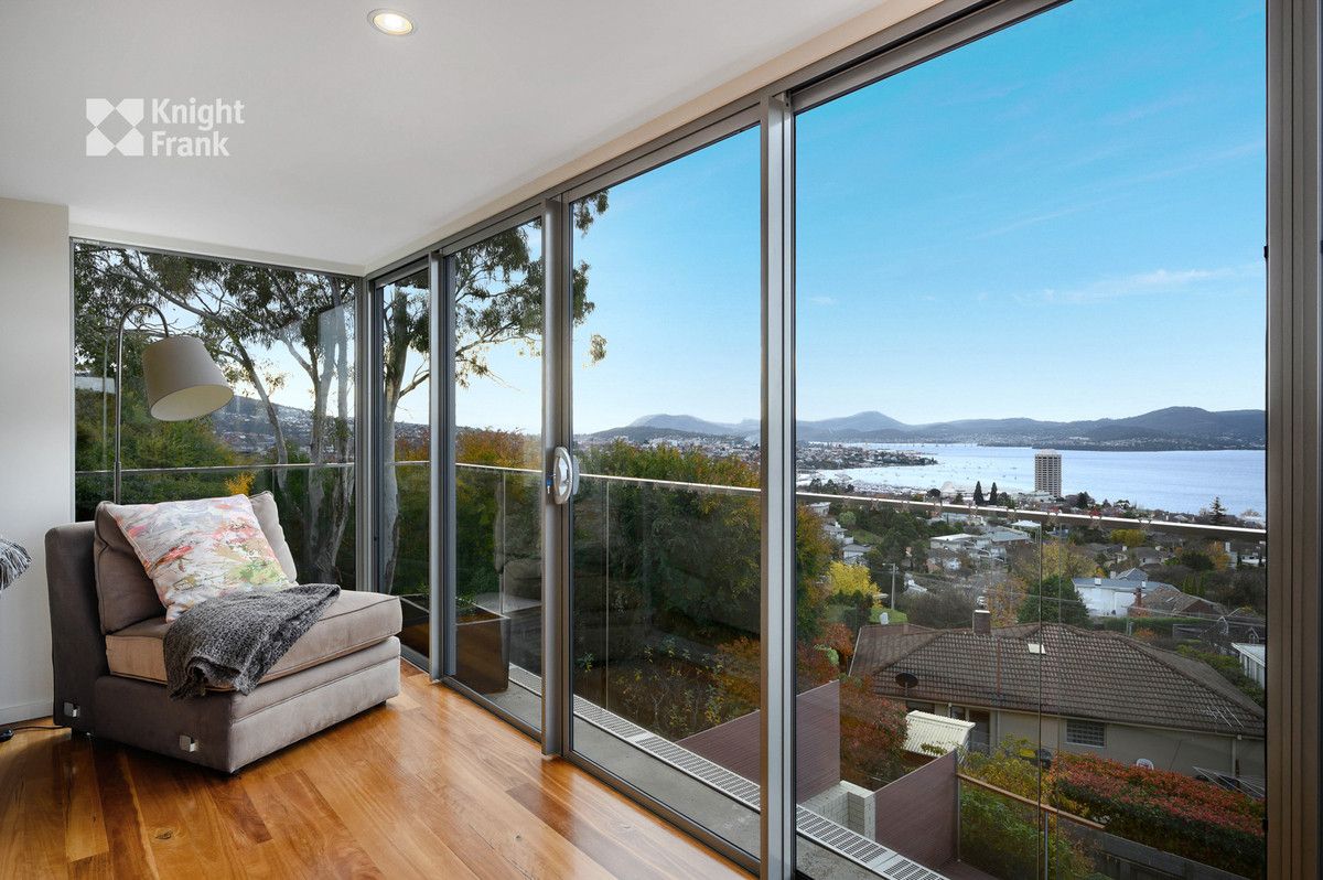 8A Cheverton Parade, Sandy Bay TAS 7005, Image 2