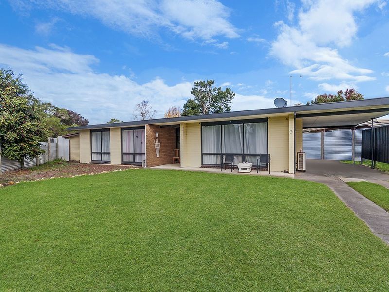 5 Darling Street, Heywood VIC 3304, Image 0