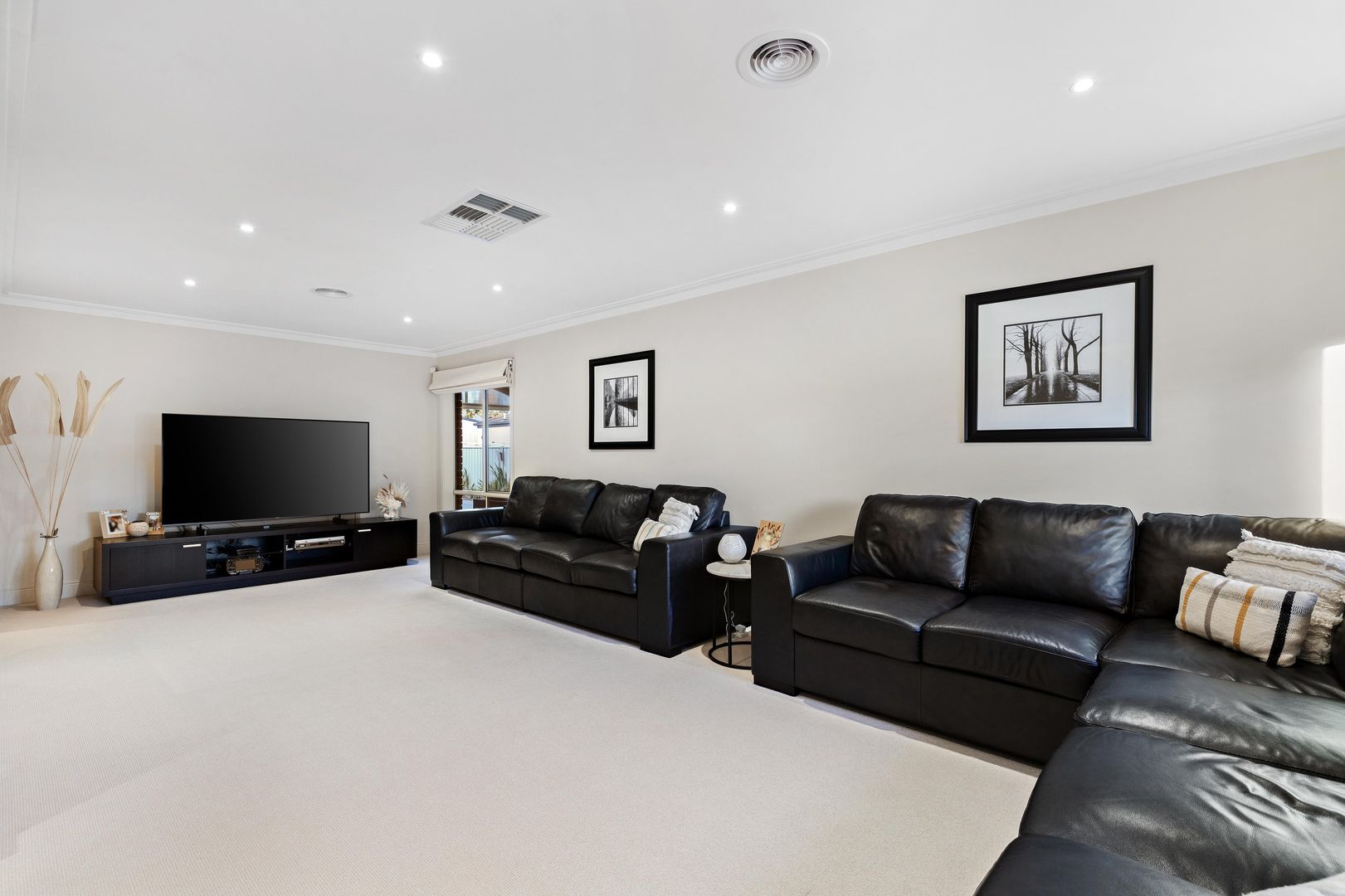 7 Rising Court, Hillside VIC 3037, Image 1