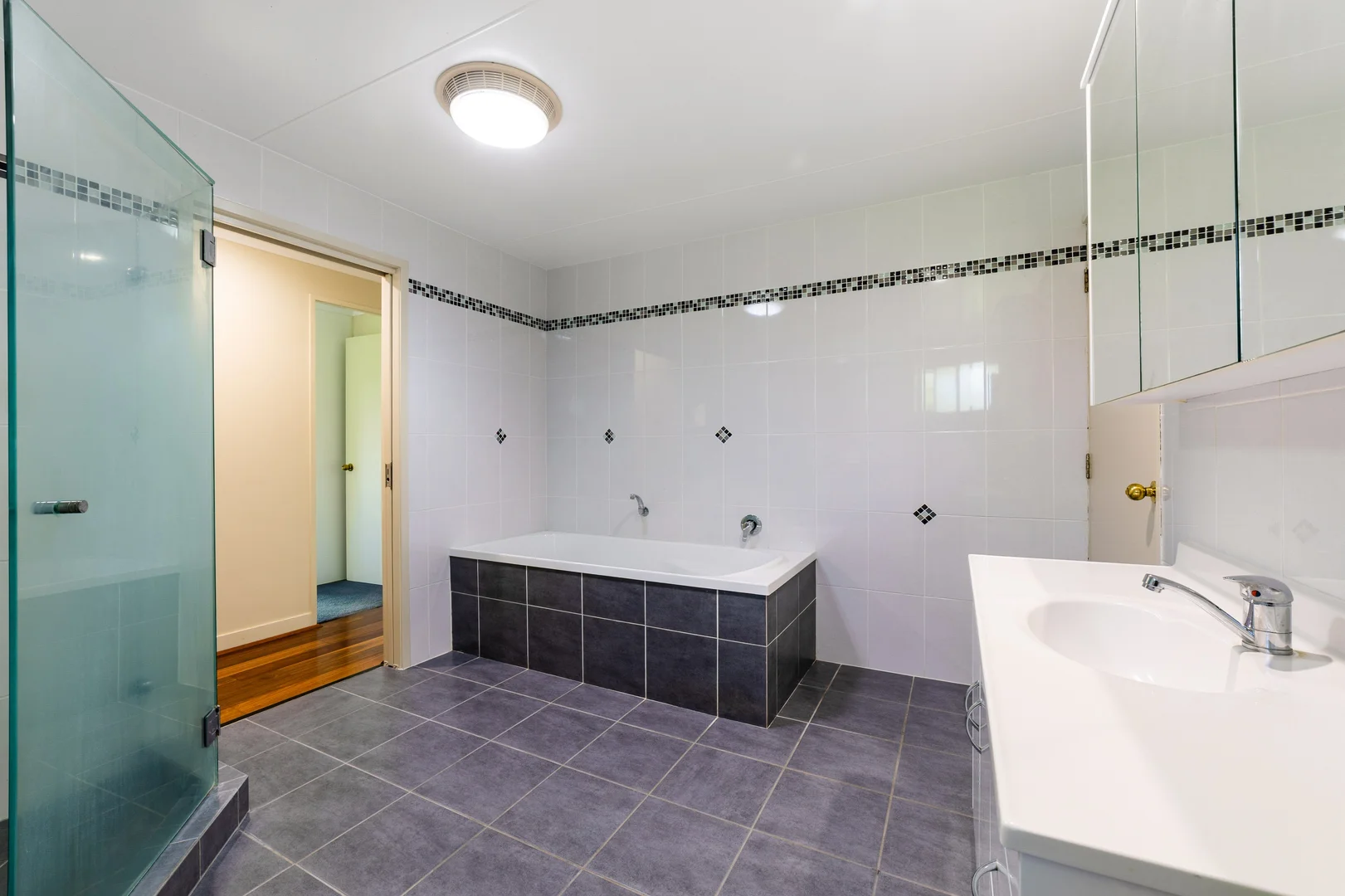 Additional image 12 of 17 Naish Avenue, Mount Pleasant QLD 4740