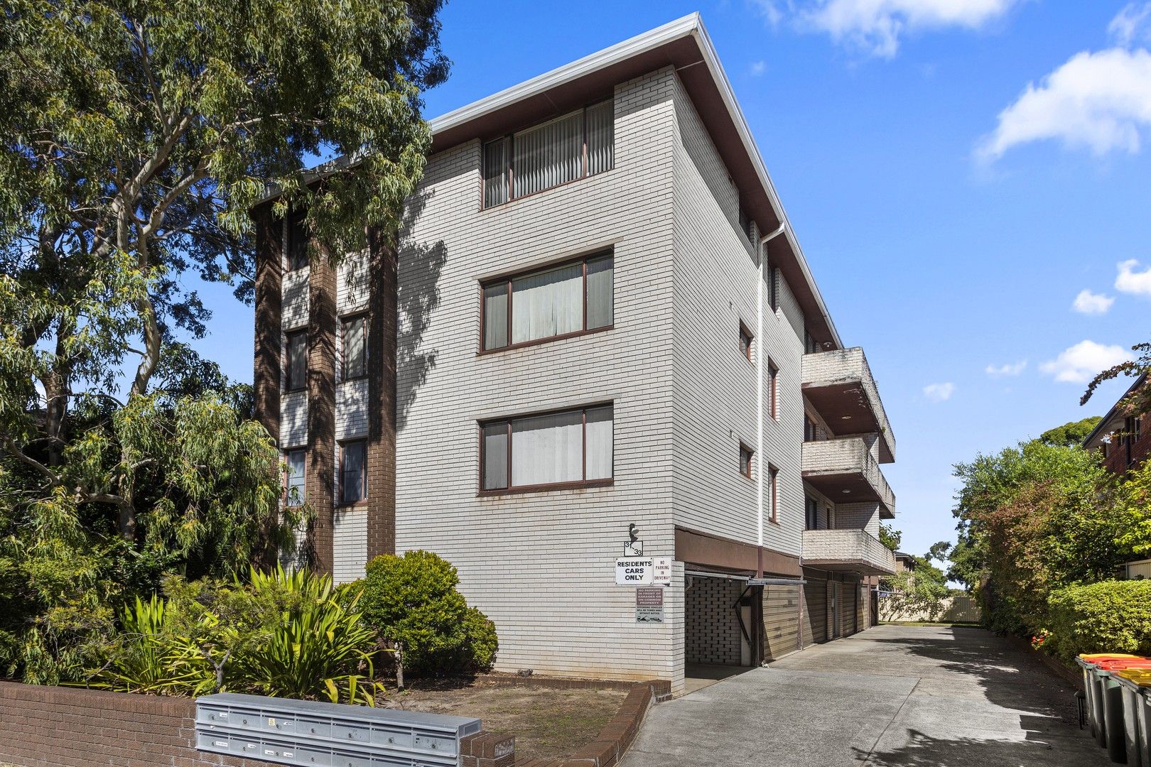 2 bedrooms Apartment / Unit / Flat in 4/31-33 Ocean Street PENSHURST NSW, 2222