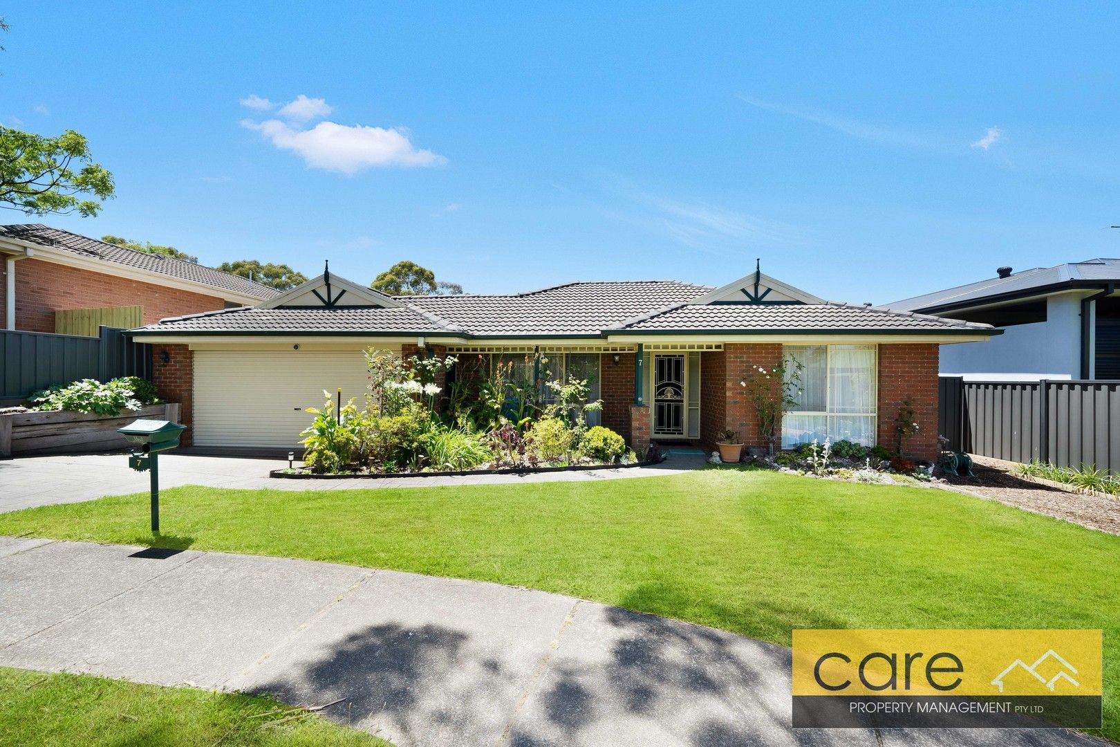 3 bedrooms House in 7 Allardice Parade BERWICK VIC, 3806