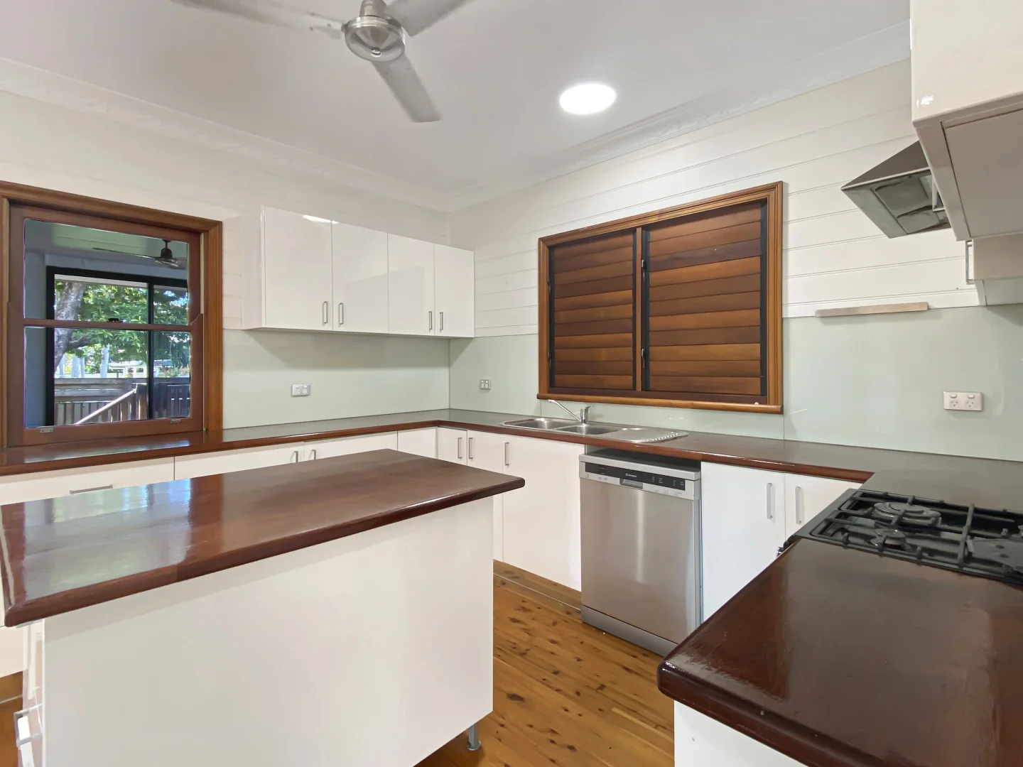 Additional image 3 of 19 Anzac Ln, Railway Estate QLD 4810