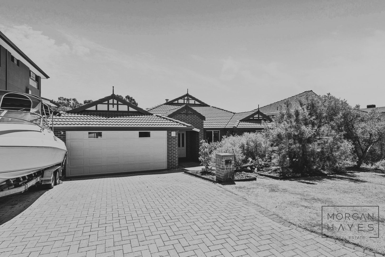 17 Peter Way, Rossmoyne WA 6148, Image 0