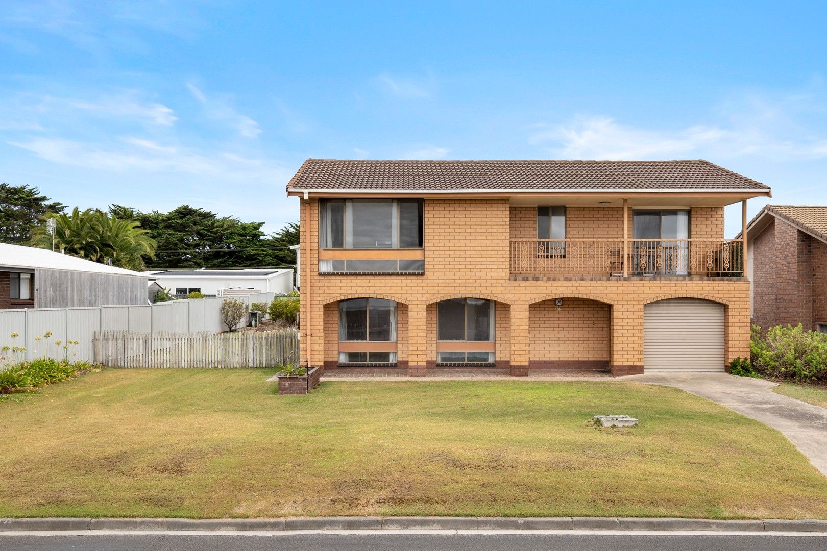 36 Beach Road, Beachport SA 5280, Image 0