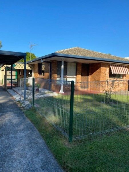 3 bedrooms House in 146 Government Road LABRADOR QLD, 4215