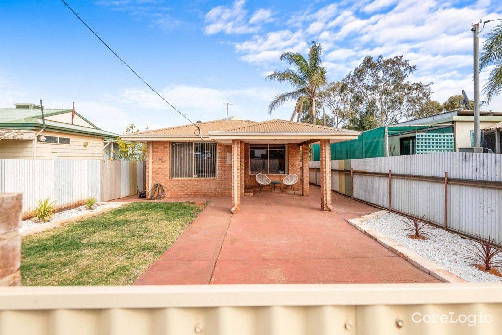 3 bedrooms House in 25 Broadarrow Road South KALGOORLIE WA, 6430