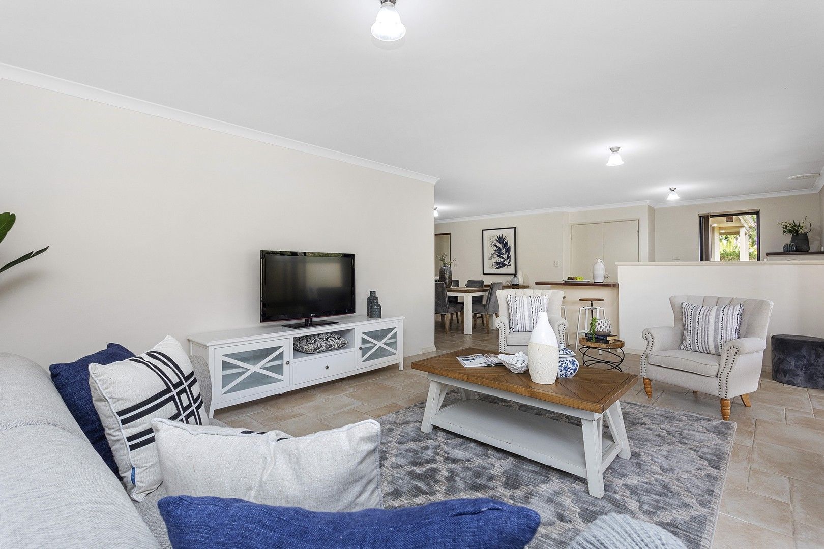 4 bedrooms House in 20 Salamanca Turn CLARKSON WA, 6030