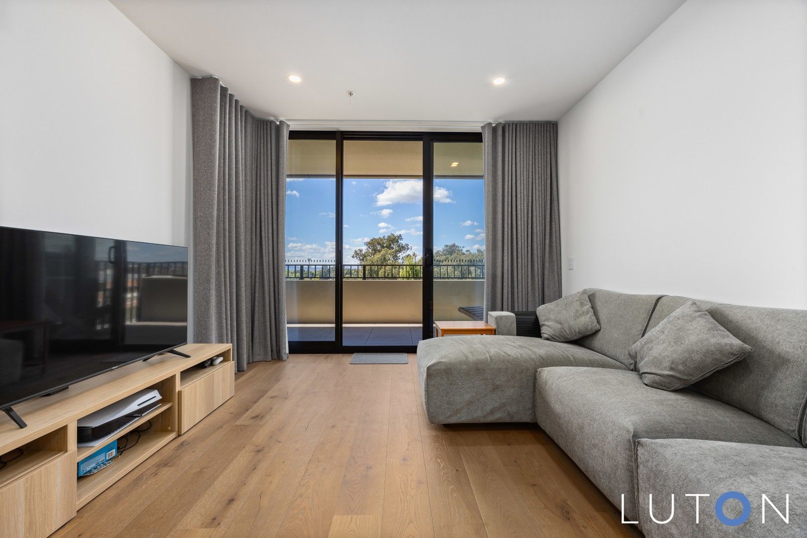 2 bedrooms Townhouse in 418/82 Wentworth Avenue KINGSTON ACT, 2604