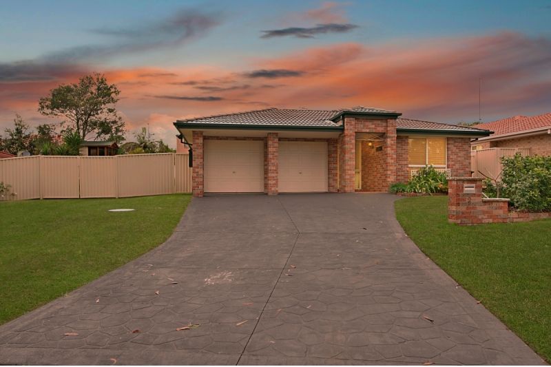 2 Park Range Way, Woongarrah NSW 2259