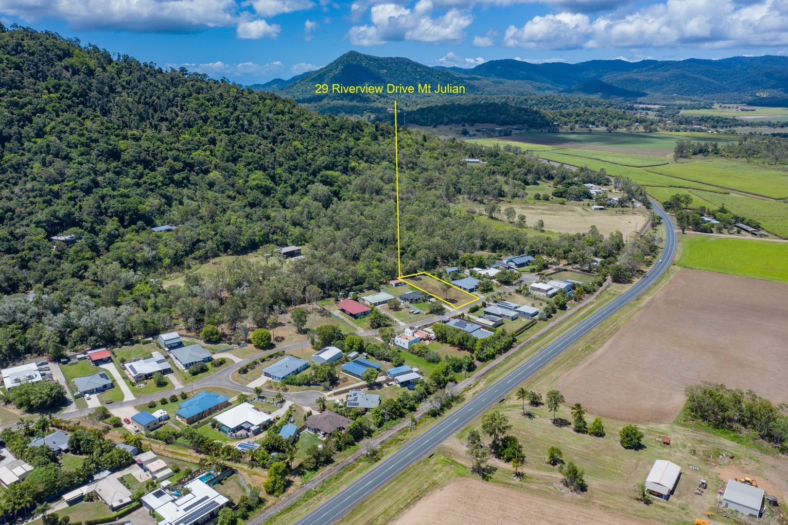 29 Riverview Drive, Mount Julian QLD 4800