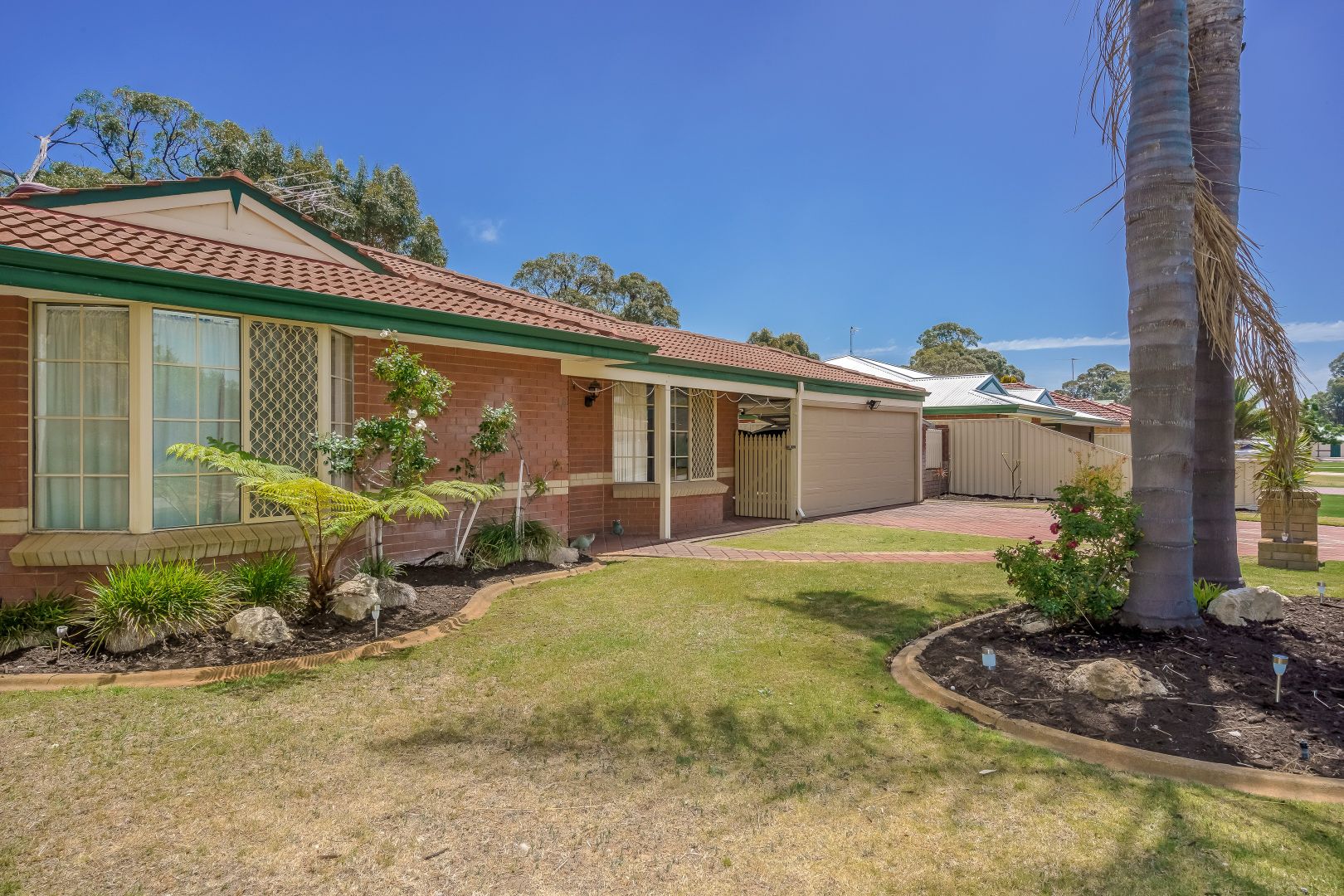 15 Sunningdale Circle, Cooloongup WA 6168, Image 2