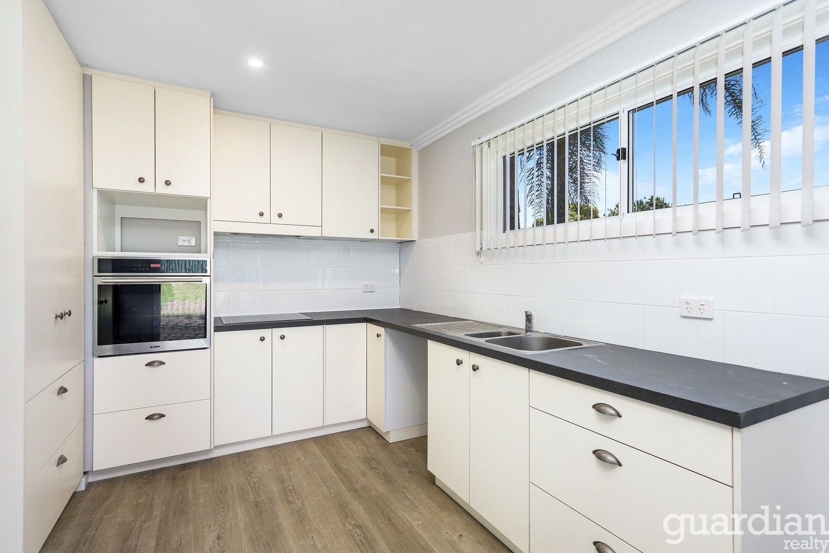 1/18 Tuckwell Road, Castle Hill NSW 2154