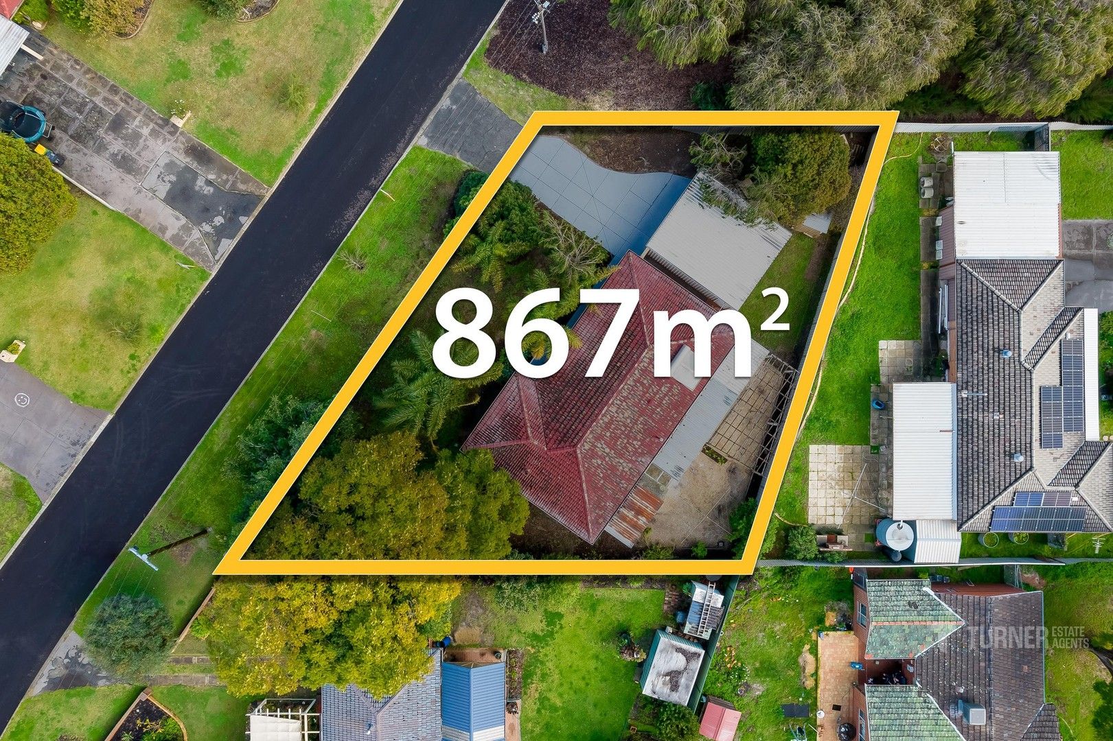 3 bedrooms House in 34 Kelton Way THORNLIE WA, 6108