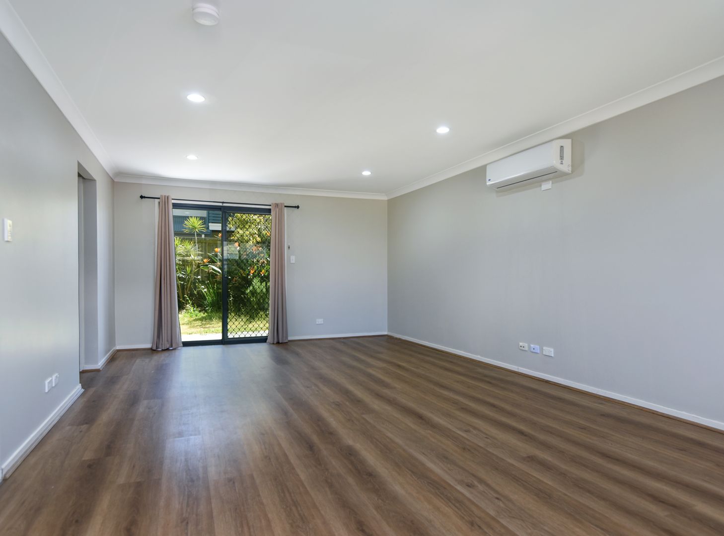 20/339 Spring Street, Kearneys Spring QLD 4350, Image 2