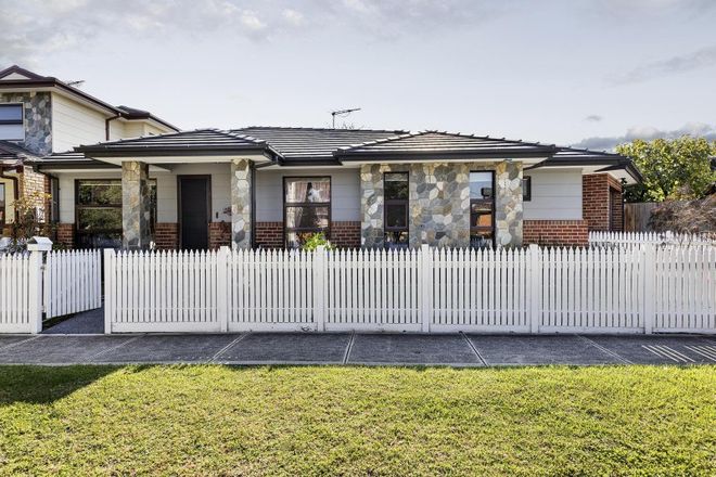 Picture of 64 Burbank Drive, RESERVOIR VIC 3073