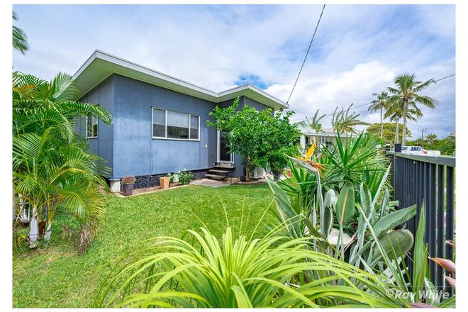 Picture of 8 Meadow Street, KEPPEL SANDS QLD 4702