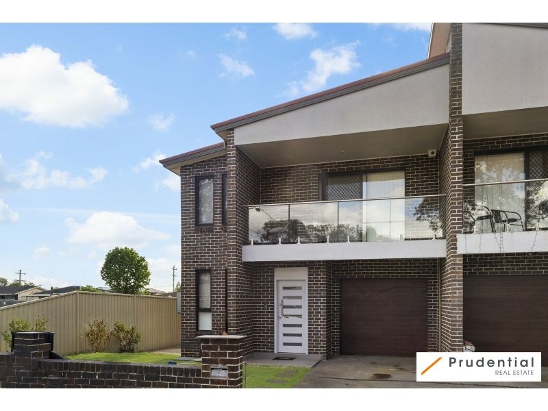 4 bedrooms House in 105B Liverpool Street LURNEA NSW, 2170
