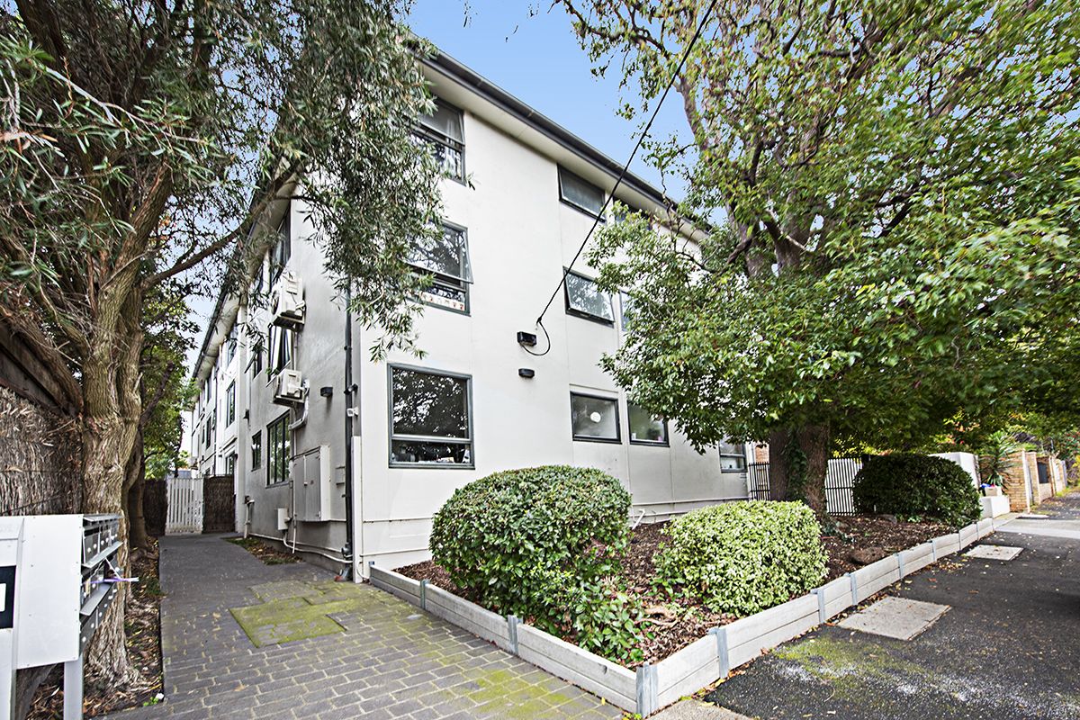 1 bedrooms Apartment / Unit / Flat in 6/1 Wrexham Road PRAHRAN VIC, 3181