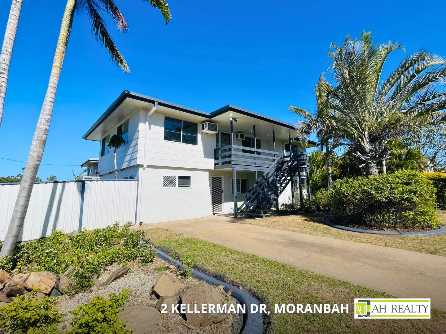 2 bedrooms House in Unit B/2 Kellerman Drive MORANBAH QLD, 4744