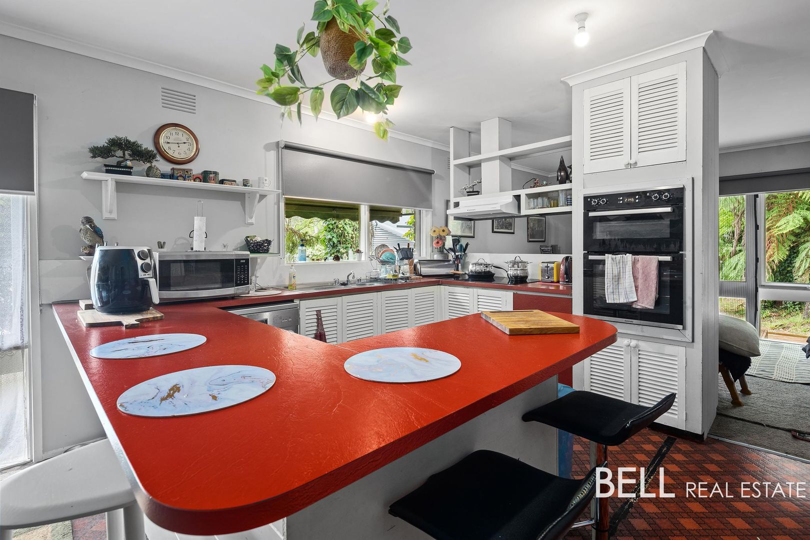 7 Woodlands Avenue, Clematis VIC 3782, Image 2