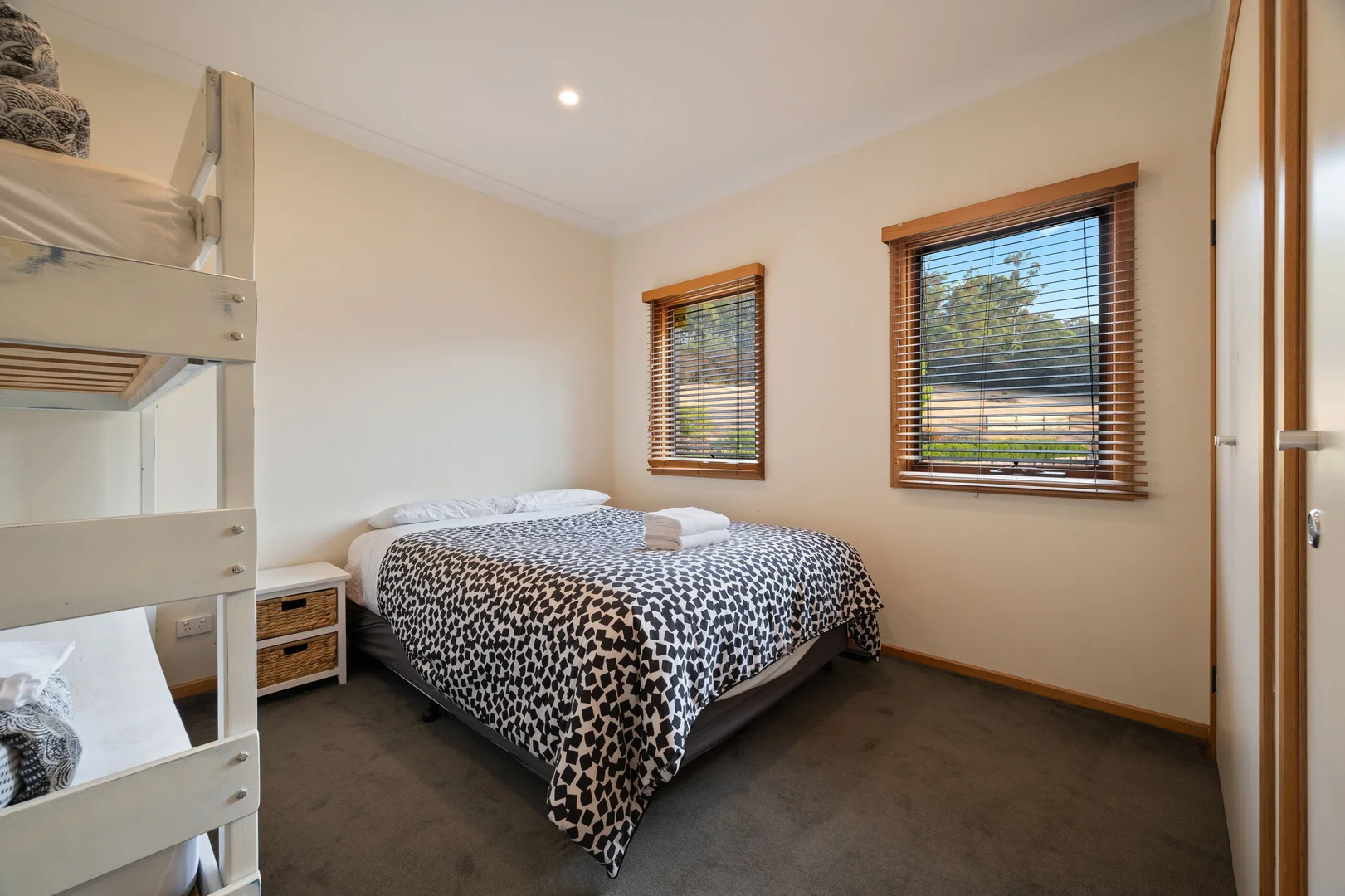 Additional image 23 of 215 Mount Buffalo Road, Porepunkah VIC 3740