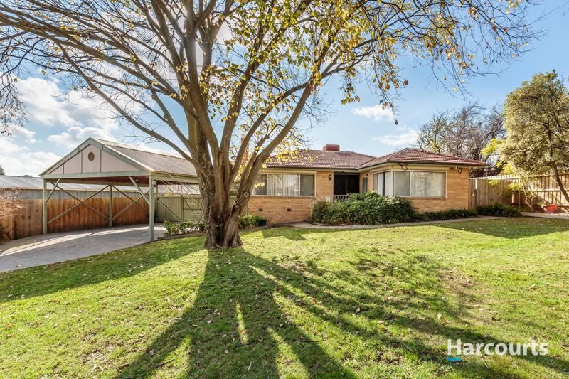 3 bedrooms House in 26 Seebeck Road ROWVILLE VIC, 3178