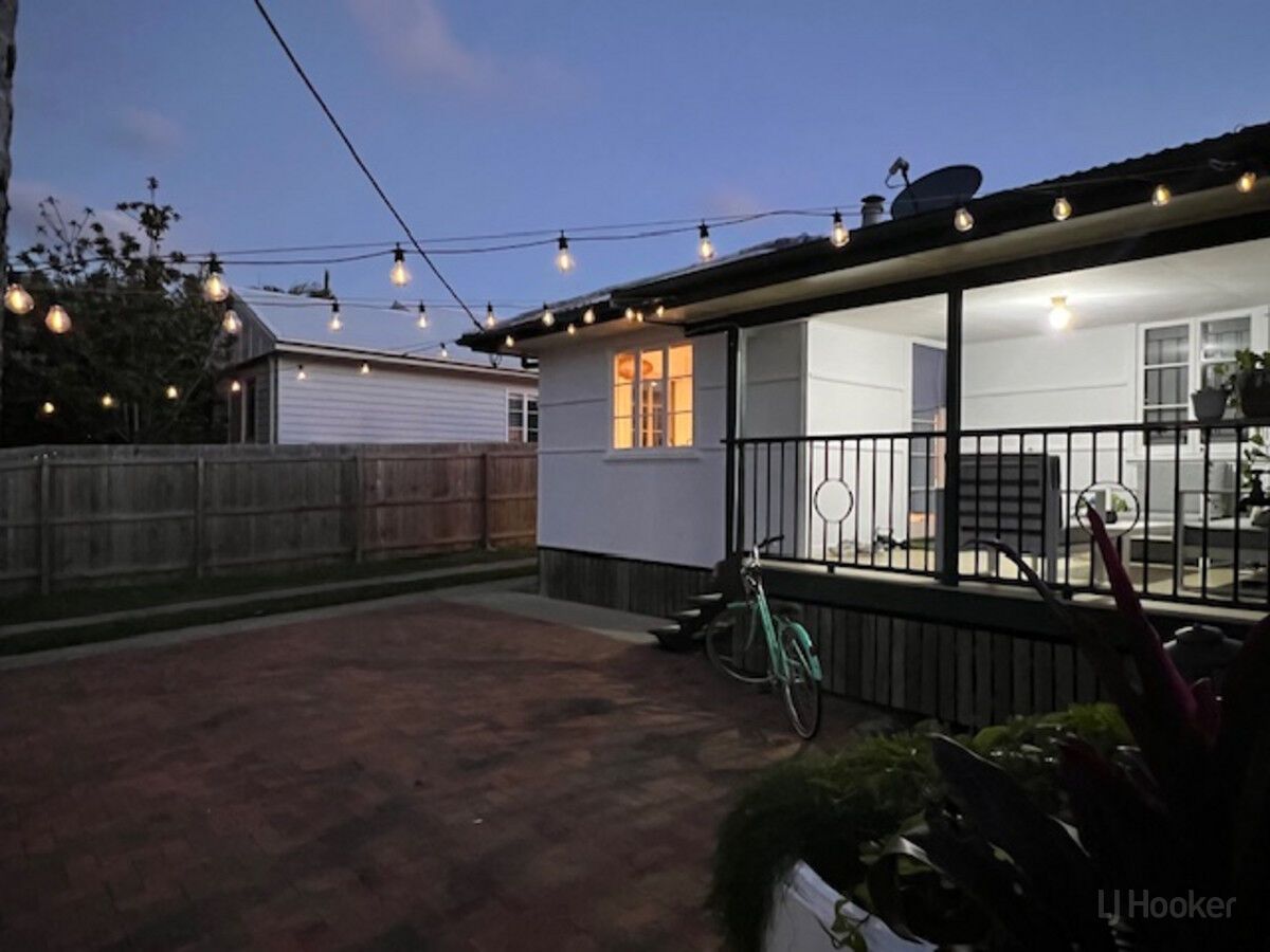 3 bedrooms House in 68 Central Street LABRADOR QLD, 4215