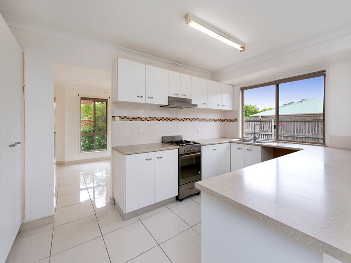 1/27 Sugarwood Street, Bellbowrie QLD 4070, Image 1