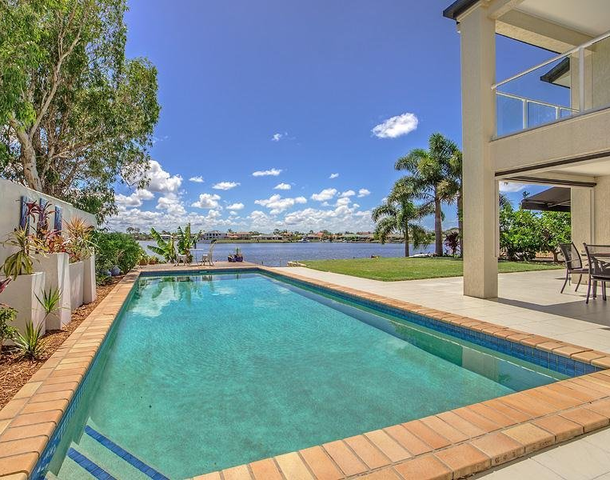 62 Lakeshore Drive, Helensvale QLD 4212