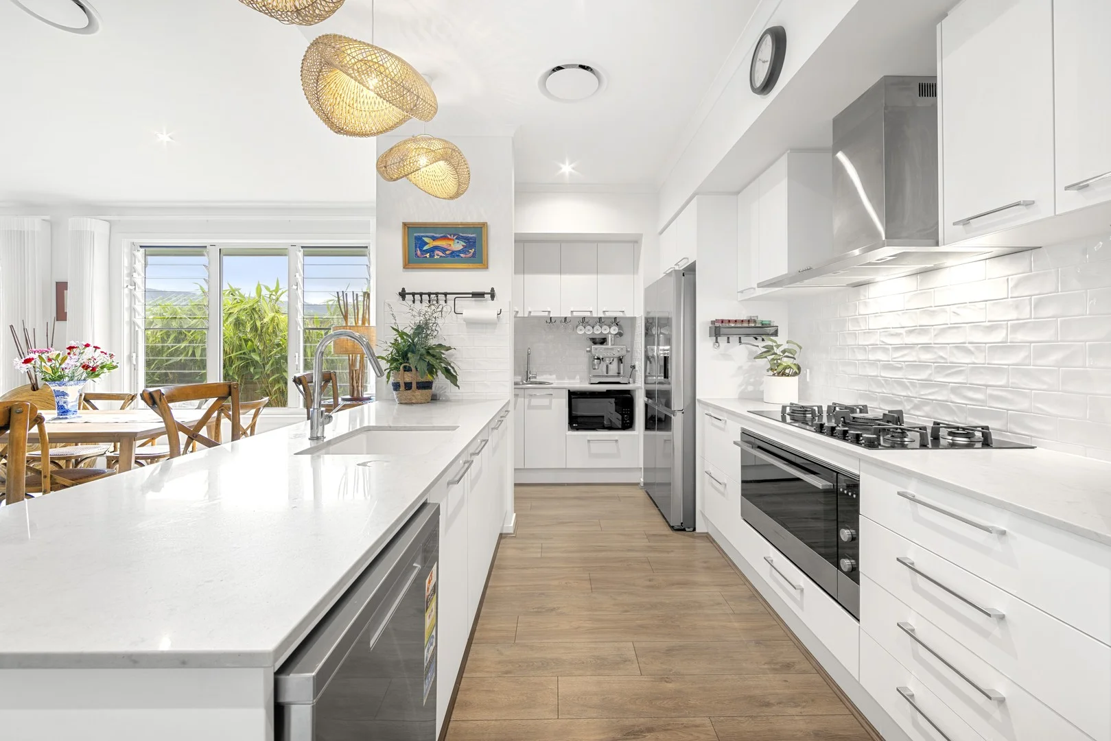 28 Lancaster Drive, Badagarang NSW 2540