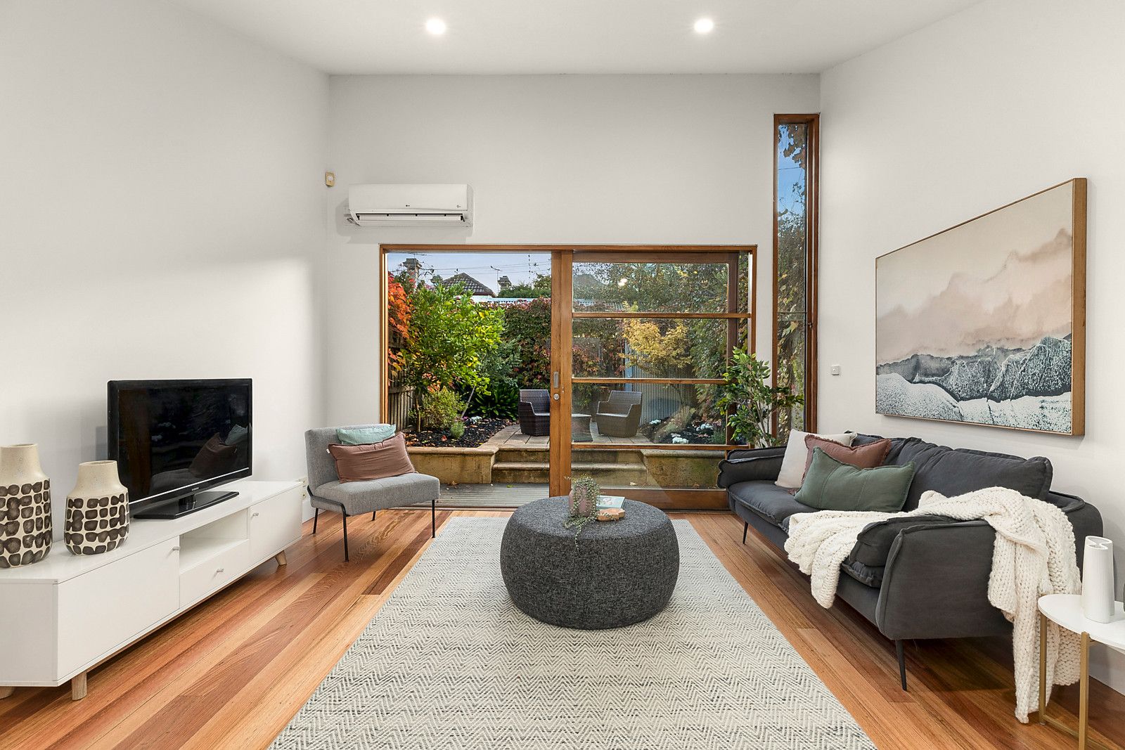 324 Bellair Street, Kensington VIC 3031, Image 1