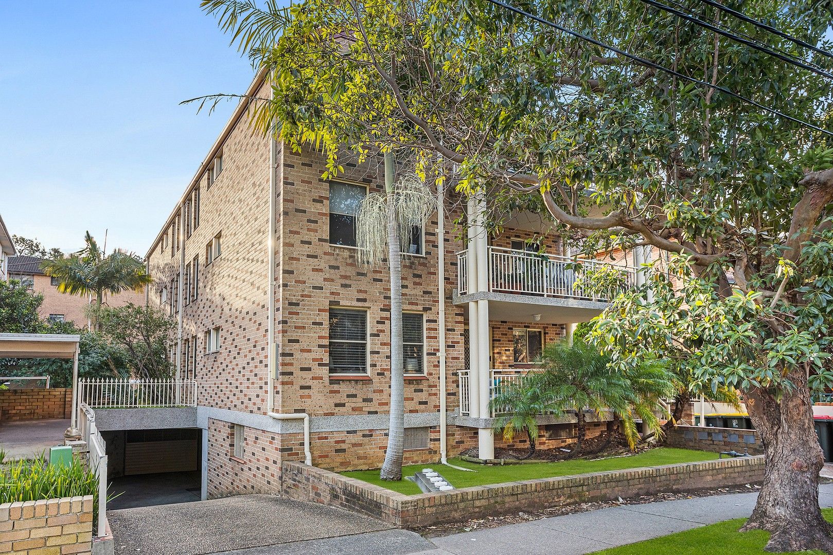 2 bedrooms Apartment / Unit / Flat in 1/26 Austral Street PENSHURST NSW, 2222