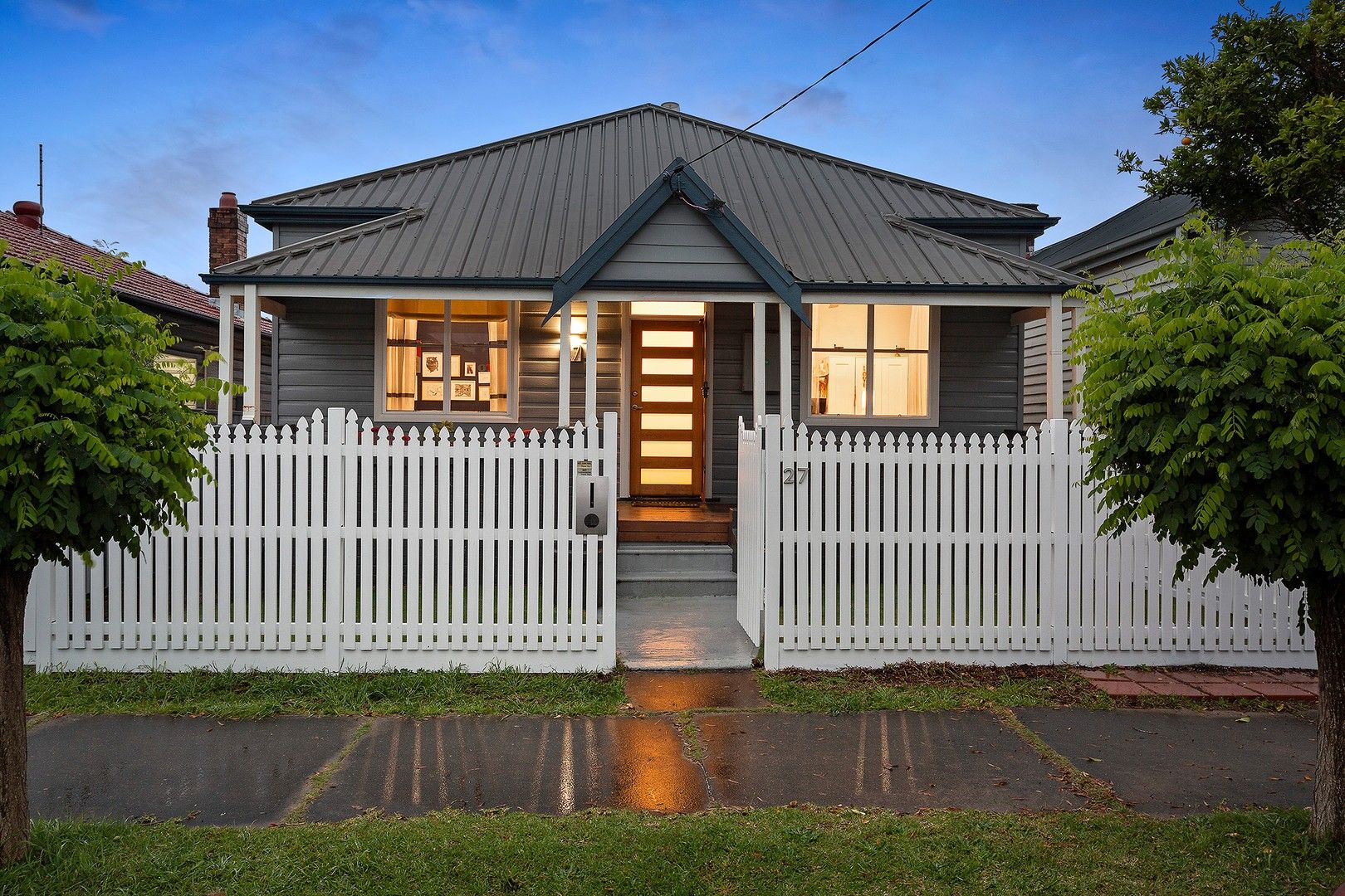 3 bedrooms House in 27 Forbes Street CARRINGTON NSW, 2294