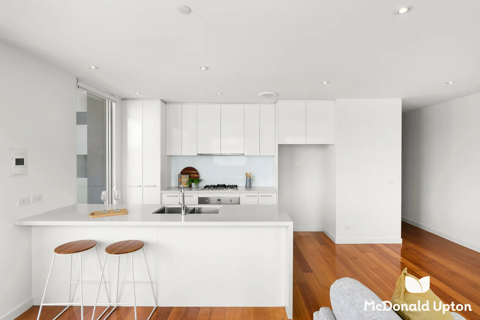 Additional image 2 of 8/32 Napier Street, Essendon VIC 3040