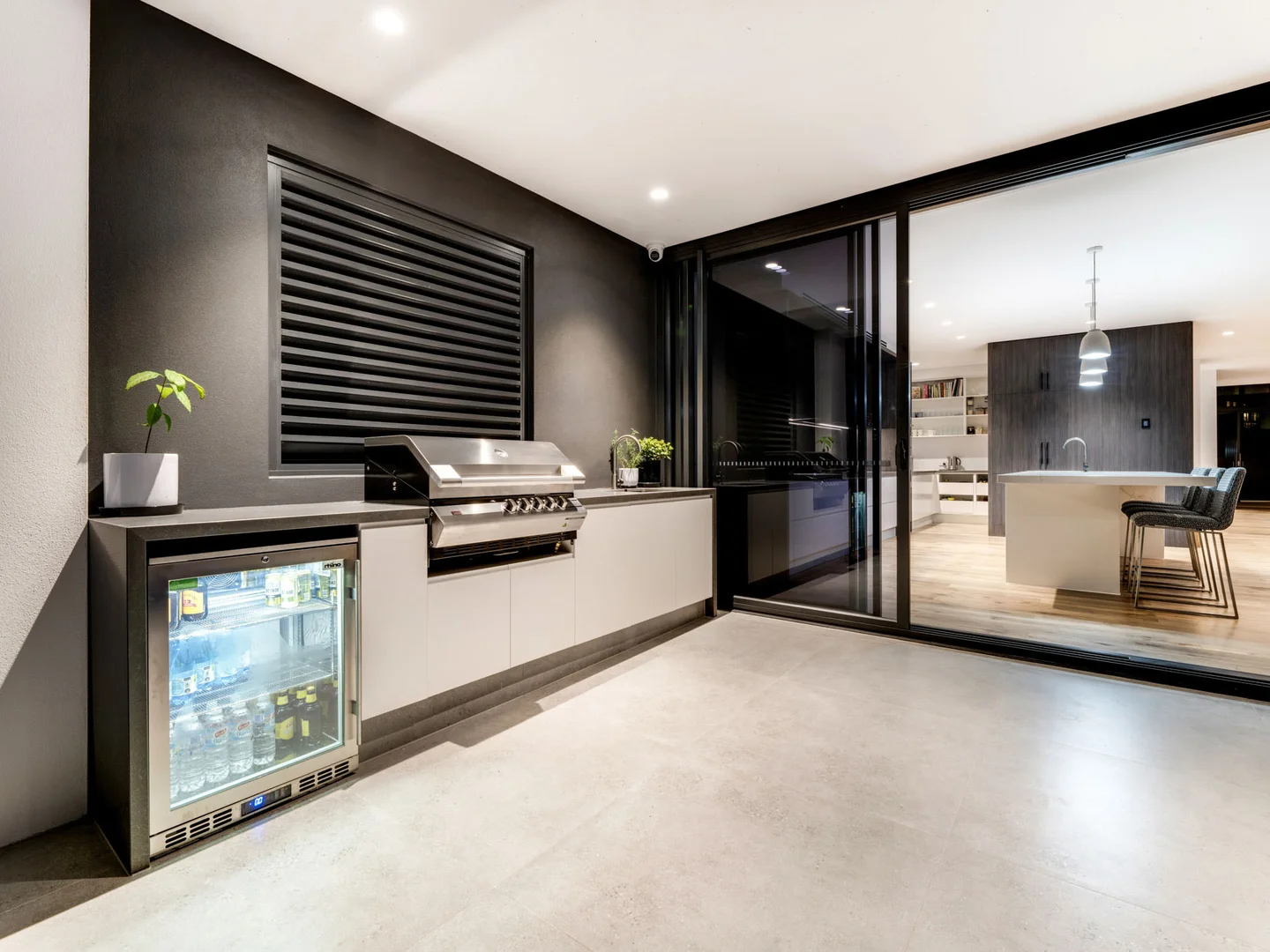 Additional image 14 of 29 The Promenade, Isle Of Capri QLD 4217