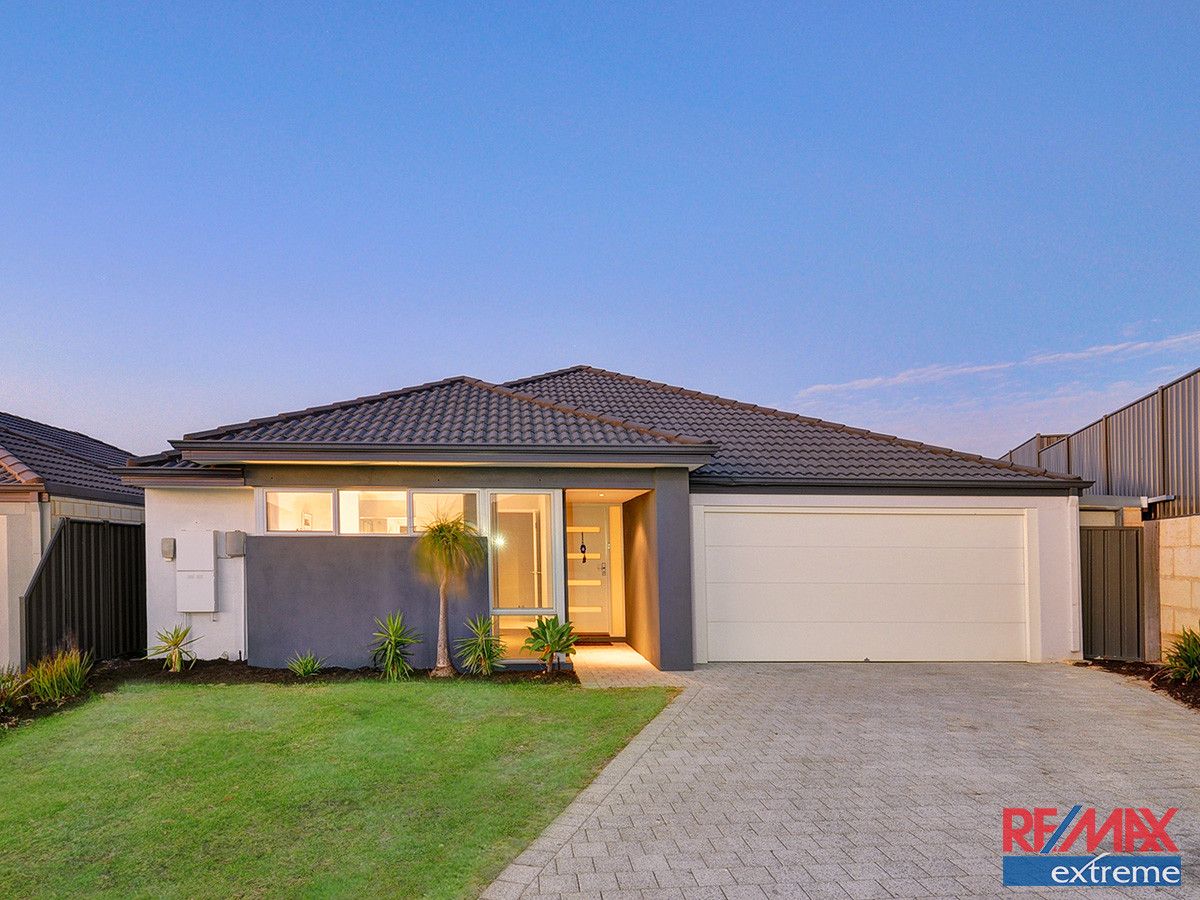 52 Glasshouse Drive, Banksia Grove WA 6031, Image 2