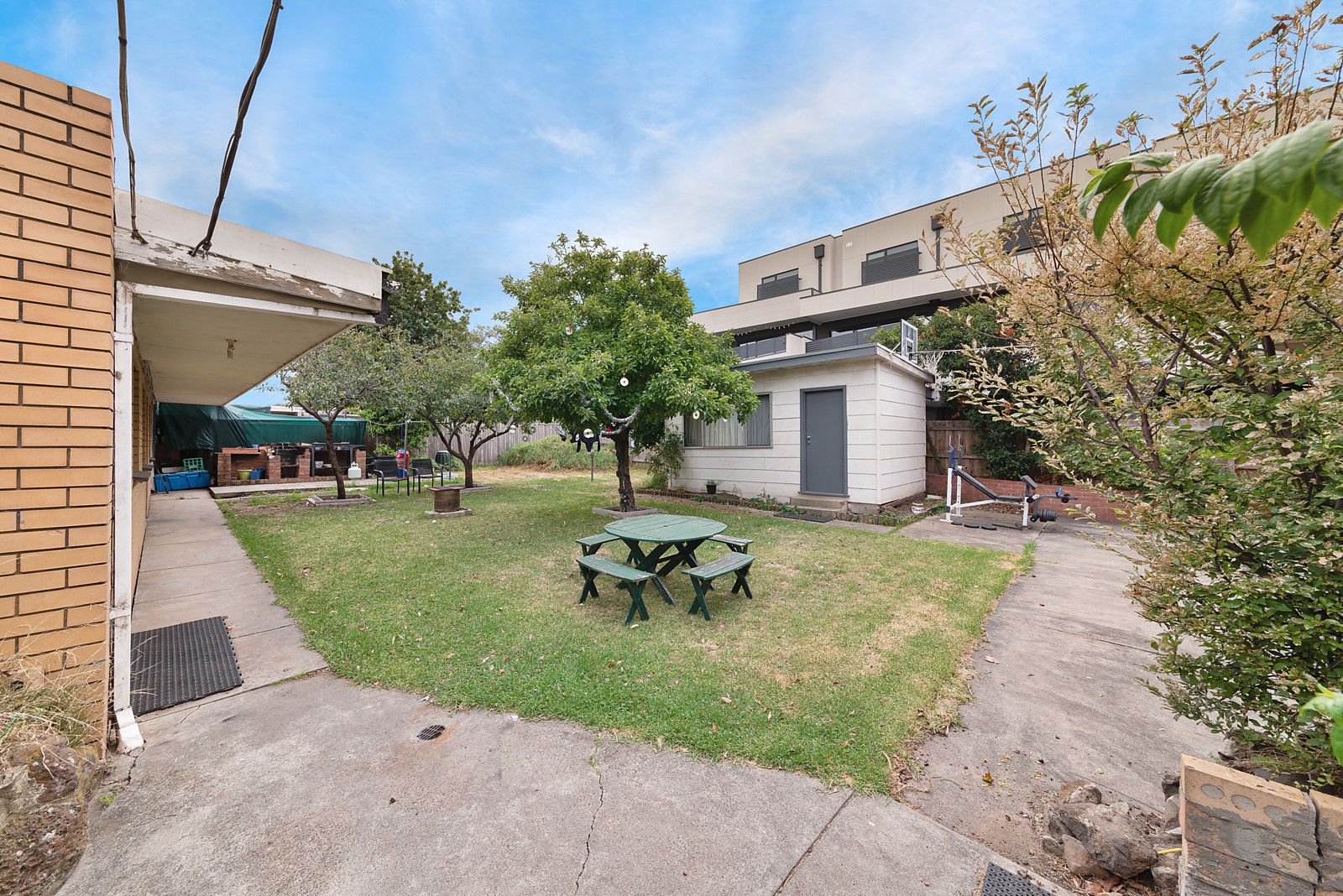 102 Snell Grove, Oak Park VIC 3046, Image 2