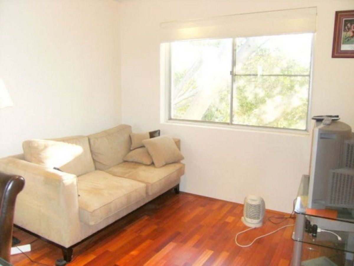 1 bedrooms Apartment / Unit / Flat in 15/65 Holtermann Street CROWS NEST NSW, 2065